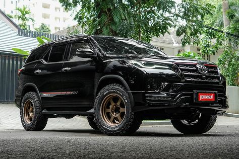 Fortuner Toyota Modified, Toyota Fortuner Modified, Fortuner Legender, Toyota Suvs, New Fortuner, Fortuner Toyota, Toyota Jeep, Toyota Suv, Camera Wallpaper