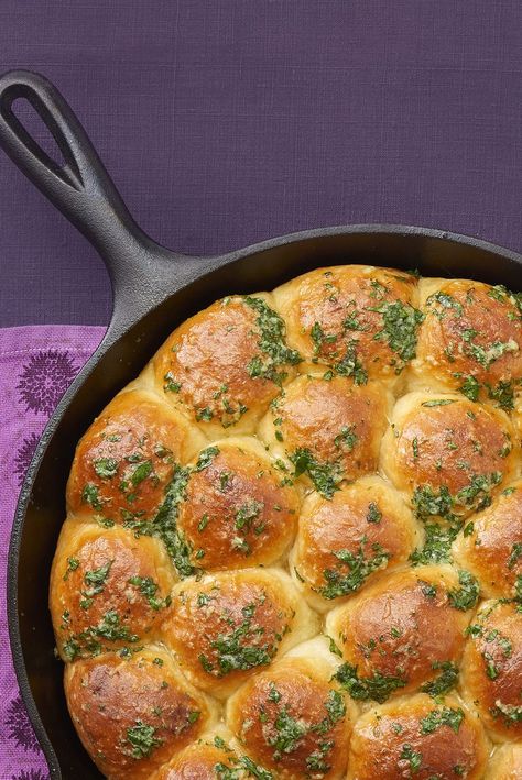 Skillet Dinner Rolls, Crash Hot Potatoes, Herb Butter Recipe, New Years Eve Dinner, Christmas Eve Dinner, Garlic Herb Butter, Skillet Dinners, Creamy Mashed Potatoes, Herb Butter