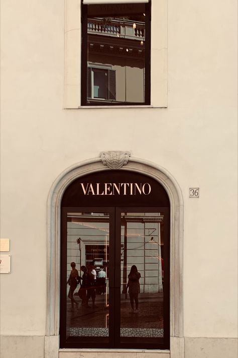 Valentino store Valentino Aesthetic Wallpaper, Valentino Aesthetic, Valentino Store, Brands Aesthetic, Rich Vibes, Brand Aesthetics, Valentino Logo, Vintage Valentino, Film Inspiration