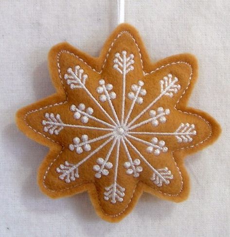 ITH Stuffed Ornament Snowflake Sewing Machine Christmas Ornaments, Stuffed Felt Ornaments, Embroidered Snowflake Ornament, Felt Christmas Star Ornaments, Cottage Core Ornaments, Snowflake Felt Ornament, Beaded Embroidery Christmas Ornaments, Diy Sewn Christmas Ornaments, Machine Embroidered Christmas Ornaments