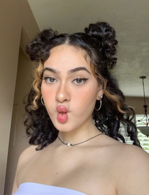 Half Up Space Buns Curly Hair, Curly Hair Space Buns Half Up, Half Up Half Down Space Buns Curly Hair, Two Buns Curly Hair, Green Eyes Curly Hair, Curly Hair Space Buns, Space Buns Curly Hair, Space Buns Natural Hair, Curly Space Buns