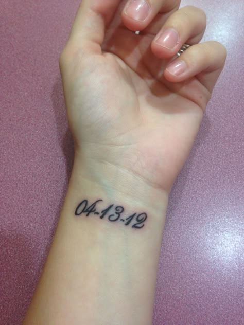 Inner wrist tattoo <3 wedding date Dates On Wrist Tattoo, Date Tattoo Ideas Wrist, Cursive Date Tattoo, Tattoo Ideas For Dates, Wrist Date Tattoo, Date Wrist Tattoos, Date Tattoo Ideas Memories, Small Date Tattoos, Dates Tattoo Ideas