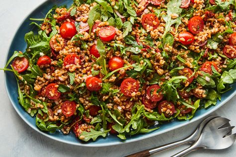 Tomato and Farro Salad With Arugula Recipe Tomato Farro, Tahini Slaw, Chile Crisp, Scallion Chicken, Cold Tofu, Easy Bbq Side Dishes, Shallots Recipe, Pecan Crunch, Easy Cucumber Salad