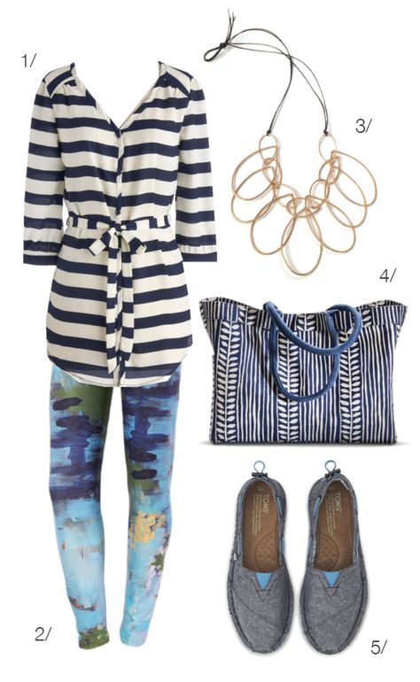 real world outfit: artsy meets preppy // featuring striped tunic top and printed leggings // via megan auman Craft Bazaar, Funky Leggings, Star Craft, Bazaar Crafts, Artsy Outfit, Striped Tunic, Preppy Outfit, Weekend Style, Mixing Prints