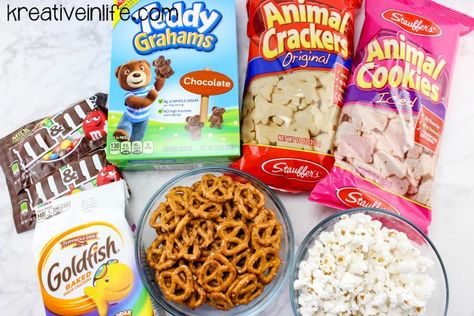 Creating An Easy and Fun Snack For Your Zoo Trip Trail Mix Kids, Animal Cracker, Trail Mix Recipes, Snack Mix Recipes, Toddler Snacks, Chex Mix, Snacks Für Party, Snack Mix, Trail Mix