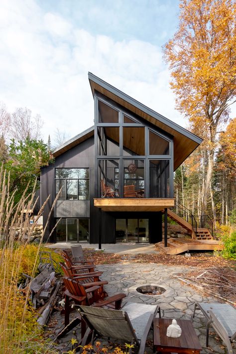 Canadian Architecture, Chalet Exterior, Canadian House, Mountain Chalet, Chalet Style, Front Deck, Walk Out, Screened Porch, Tiny House