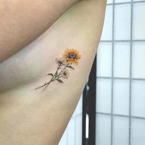 Infected Tattoo, Daisy Tattoo Designs, Dragons Tattoo, Tattoo Trend, Cool Tattoo, Muster Tattoos, Daisy Tattoo, Sunflower Tattoos, Tiny Tattoo