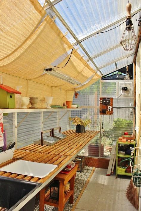 Dream Greenhouse, Diy Potting Bench, Cheap Greenhouse, Green House Ideas, Shed Greenhouse, Best Greenhouse, Diy Greenhouse Plans, Lean To Greenhouse, Outdoor Greenhouse