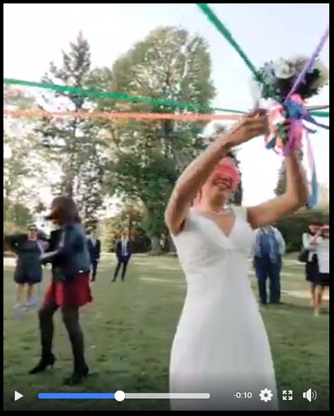 Maypole Dance, Traditional Bouquet, Ribbon Dance, Harry Wedding, Ribbon Bouquet, Bouquet Toss, Sustainable Wedding, Wedding Activities, Future Wedding