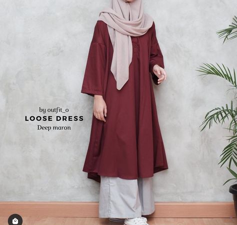 Modest Abaya, Muslimah Fashion Casual, Dress Maroon, Hijab Style Tutorial, Muslim Fashion Hijab Outfits, Muslim Outfits Casual, Hijabi Fashion Casual, Fashion Top Outfits, Modest Dresses Casual