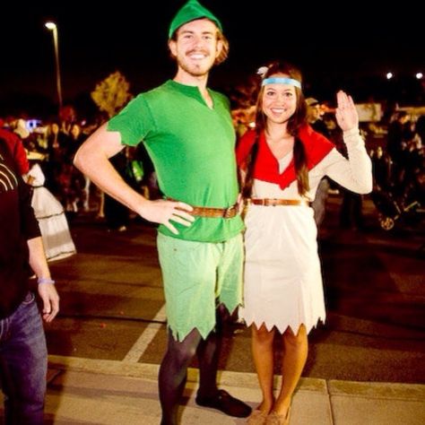 50+ Adorable Disney Couples Costumes Tiger Lily Costume, Disney Couples Costumes, Lily Costume, Disney Couple Costumes, Cute Couples Costumes, Run Disney Costumes, Disney Couple, Duo Costumes, Disney Photo Ideas