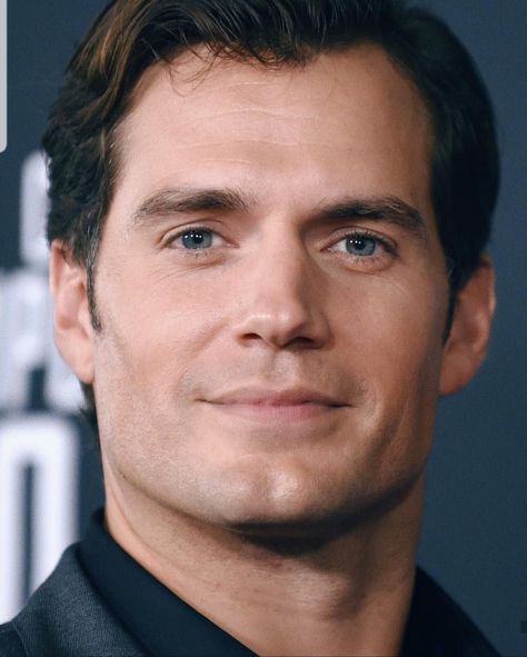 Top Cruise, Love Henry, Henry Williams, Clean Shaven, Dream Husband, Fastest Man, Long Layered Hair, People Laughing, Henry Cavill