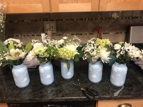 Toy Story Flower Centerpieces, Easy Toy Story Centerpieces, Toy Story Theme Centerpieces, Toy Story Mason Jar Centerpieces, Toy Story Flowers, Toy Story Shower Ideas, It’s A Boy Story Baby Shower Centerpieces, Toy Story Birthday Table Centerpieces, Toystory Themed Centerpieces