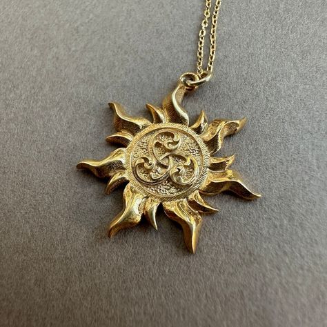 This Pendant Necklaces item by Ravisionco has 19 favorites from Etsy shoppers. Ships from Türkiye. Listed on Apr 21, 2024 Sun Necklace Aesthetic, Sun Pendant Gold, Gold Sun Necklace, Sunburst Necklace, Sun Jewelry, Streetwear Jewelry, Necklace Sun, Perfume Lotion, Sun Charm