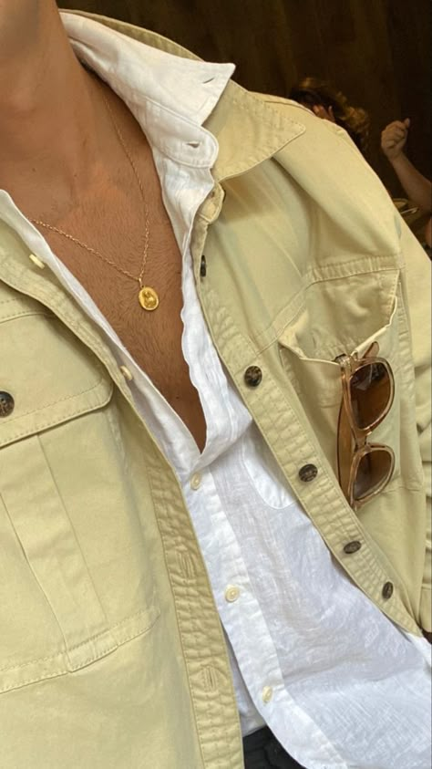 Italian Outfits Aesthetic, Men Outfit Inspiration, Men Aesthetic Outfits, Aesthetic Outfits Men, Elegant Man, Old Money Style, Men Fashion Casual Outfits, Summer Outfits Men, Aesthetic Outfits