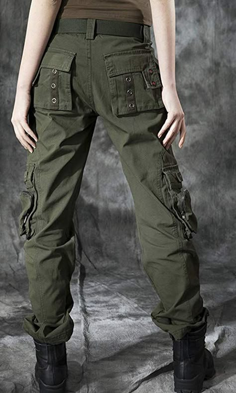 Military Pants Outfit Women, Pants Design Ideas, Teach Wear, Womens Cargo Trousers, Downtown Style, Outfit Outdoor, Womens Cargo, Military Accessories, Camouflage Outfits