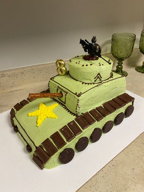 Army Tank Cakes For Boys, Tank Cakes For Boys, Birthday Cake For 9 Year Boy, Army Cakes For Boys, Birthday Cake For 8 Year Boy, Kale Ideas, Tank Birthday Cake, Camo Birthday Cakes