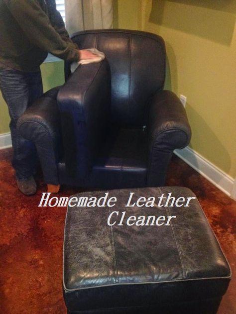 Diy Leather Conditioner Furniture, Diy Leather Conditioner, Homemade Leather Cleaner, Homemade Leather Conditioner, Leather Cleaner Diy, Cleaning Leather Furniture, Leather Conditioner Diy, Cleaning Leather Couch, Natural Leather Cleaner