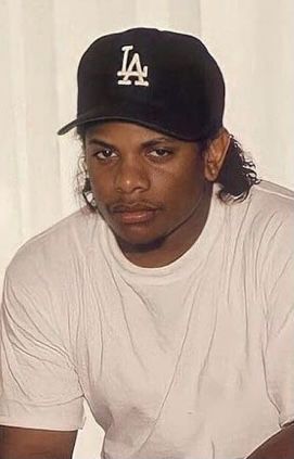 Eric Wright Eazy E, Bryan Oconer, Eminem M&m, Eric Wright, Gangsta Art, 90s Rappers Aesthetic, Easy E, 90s Rappers, Eazy E