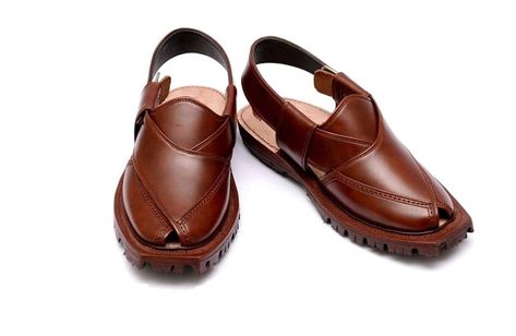 Quetta Norozi Chappal Norozi Chappal, Feel Good Quotes, Aesthetic Shoes, Stitching Leather, Monk Strap, Mens Sandals, High Quality Leather, Leather Men, Dress Shoes Men