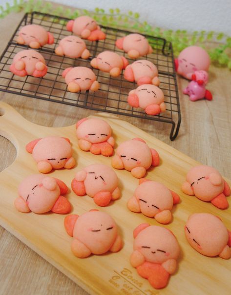 Kirby Desserts, Kirby Food, Cute Treats, Kawaii Desserts, Cute Sweets, Kawaii Cookies, Food Cute, Kawaii Dessert, Kawaii Cooking