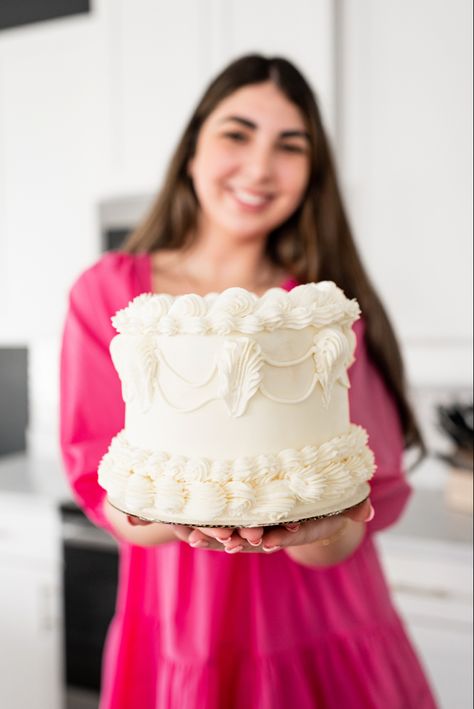 Cake Business Photoshoot Ideas, Bakery Owner Photoshoot, Bakery Headshots, Baker Branding Photoshoot, Baker Headshots, Baker Photoshoot Ideas, Aesthetic Baking Photos, Bakers Photoshoot, Bakery Photoshoot Ideas