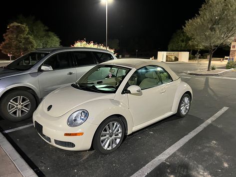 White Beetle Volkswagen, Cream Volkswagen Beetle, Volts Wagon Convertible, 2018 Volkswagen Beetle, Beetle Bug Car Aesthetic, 2006 Volkswagen Beetle Convertible, Volkswagon Convertible Beetle, Volks Wagon Beetle, 2008 Volkswagen Beetle Convertible