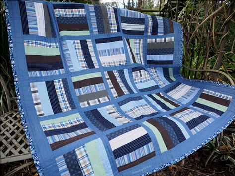 Minimal fabric commitment, yup. Pam of Threading My Way shares on her blog how she made this lap quilt from worn men’s shirts. I’m with her, when you pull batting, binding and backing f… Quilting Digest, Blue Quilt, Flannel Quilts, Classic Quilts, Plaid Quilt, Scrap Quilt Patterns, Man Quilt, Denim Quilt, Lap Quilts