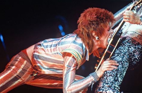 Angela Bowie, Duncan Jones, Ziggy Played Guitar, Mick Ronson, David Bowie Ziggy, Fav Artist, Space Oddity, Major Tom, Legendary Singers