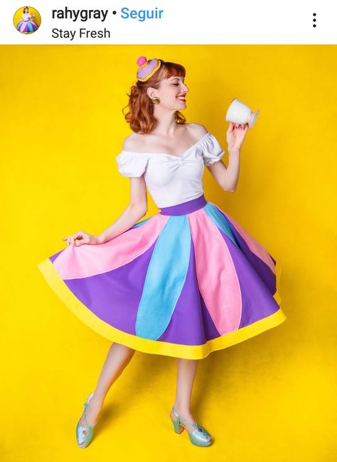 Ms Potts Costume, Diy Mrs Potts Costume, Mrs Potts Costume Diy, Mrs Potts Costume, Skirt Reference, Belle Halloween, Disney Dapper Day, Beauty And The Beast Costume, Book Costumes