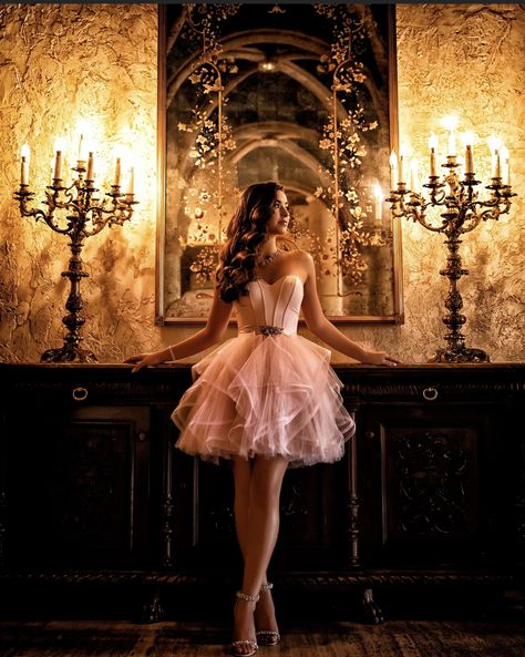 Quinceañera Photoshoot Ideas, Quince Photoshoot Ideas, Quince Pictures, Princess Photo Shoot, Quinceanera Photoshoot, Debut Photoshoot, Quinceanera Photography, The Biltmore, Princess Photo