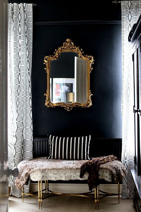 Black And White Room, Gold Bench, 2019 Outfits, Apartment Goals, Gold Furniture, Babe Cave, Gold Bedroom, Mirror On The Wall, Black Bedroom