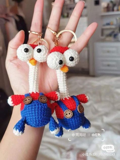 Funny Crochet Gifts, Best Friends Gifts, Crochet Doll Tutorial, Crochet Fairy, Crochet Chicken, Crochet Cactus, Crochet Dolls Free Patterns, Crochet Keychain Pattern, Pola Amigurumi