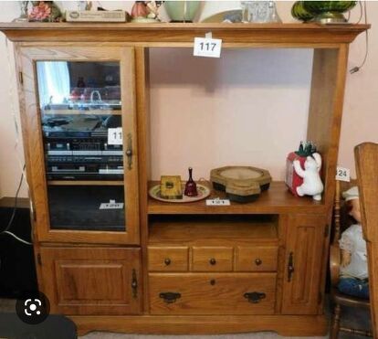 Old Tv Stand Makeover, Repurposed Tv Stand, Tv Cabinet Repurpose, Repurposed Entertainment Center, Old Tv Consoles, Girls Armoire, Oak Entertainment Center, Tv Stand Makeover, Old Tv Stands