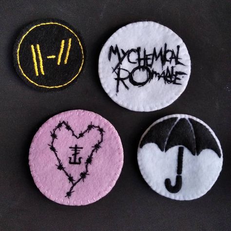 Little Killjoy on Instagram: “Logos for all tastes . . . #mychemicalromance #killjoys #theblackparade #gerardway #umbrellaacademy #gabrielba…” Mcr Logo, Mcr Band, Instagram Logos, Bag Patches, Bottle Cap Art, Our Lady Of Sorrows, Mr. Beast, Diy Pins, Diy Patches