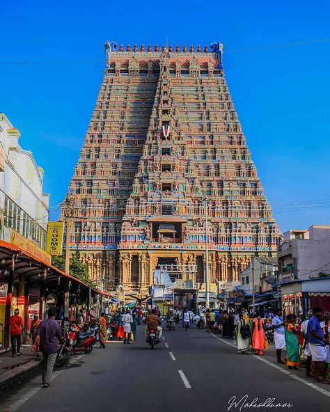 Official Photographers Hub™ on Instagram: “SRI RANGANATHASWAMY TEMPLE (VIMANAM)  The Sri Ranganathaswamy Temple or Thiruvarangam is a temple dedicated to Ranganatha, a reclining form…” Sri Ranganathaswamy Temple, Ranganathaswamy Temple, India Travel Places, Temple India, Indian Temple Architecture, Temple Photography, Ancient Indian Architecture, Temple Architecture, Lord Vishnu Wallpapers