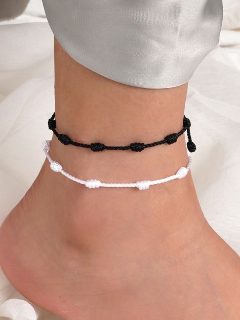 String Anklets, Diy Rhinestone Earrings, Black Anklet, Ankle Bracelet Tattoo, Pinterest Jewelry, Anklet Designs, Tattoo Bracelet, Women Anklets, Diy Bracelet Designs