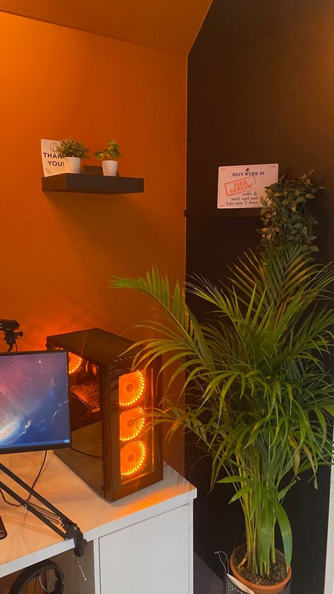 Orange Pc Setup, Orange Gaming Setup, Gaming Bedrooms, Pc Setup Gaming, Setup Bedroom, Gaming Setup Bedroom, Gaming Bedroom, Setup Gaming, Gaming Setups