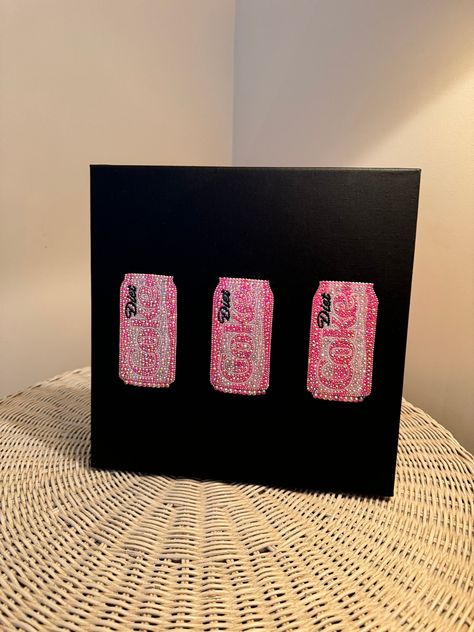 Handmade bedazzled pink Diet Coke canvas :) Price includes time, products, and shipping costs! Strung Beads Crafts, Diamond Canvas Painting, Glitter Painting, Things To Bedazzle, Diamond Picture, Glitter Canvas, Rhinestone Projects, Glitter Art, Gems Art