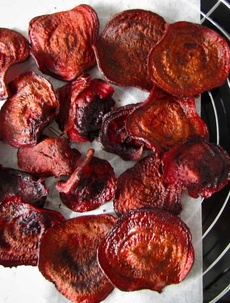 Sometimes I feel like a packet of crisps but I really don't want to go down that path, you know the one where you start eating any type of crisps and can't stop because they're so good - help me lord! So here is something to help combat those cravings; home made beetroot crisps. Fresh beetroot taste completely different to canned beetroot which is generally contains unwanted sugar and food acids. When dealing with fresh beetroot, The post Home Baked Beetroot Chips appeared first on Plant Based F Beetroot Leaves Recipe, Deli Sides, Beet Chips Recipe, Beetroot Chips, Help Me Lord, Baked Beetroot, Healthy Crisps, Beet Chips, Beetroot Recipes