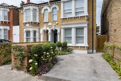 Victorian Terrace Driveway, Victorian Driveway, Front Driveway Ideas, Drive Ways, Small Front Garden Ideas, Victorian Front Garden, Front Garden Ideas Driveway, Garden Ideas Driveway, Beautiful Driveways