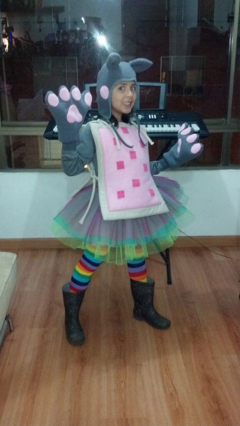 Nyan Cat Costume, Nya Cat, Cat Outfit, Rave Babe, 2013 Swag Era, Outfits 2000s, Cat Halloween Costume, Nyan Cat, Cat Costume