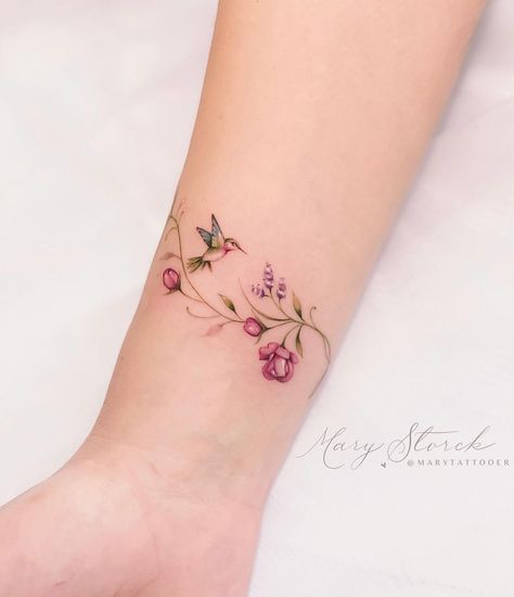 Boo Boo Tattoo, Floral Armband Tattoo For Women, Delicate Tatoos, Wrap Around Wrist Tattoos, Pet Tattoos, Wrist Bracelet Tattoo, Cuff Tattoo, Cool Wrist Tattoos, Flower Wrist Tattoos