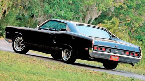 9 Mercury Muscle Cars That Help Tell the Brand's Story Mercury Marauder, Edsel Ford, Mercury Cars, Mercury Capri, Mercury Mountaineer, Ford Lincoln Mercury, American Classic Cars, Chrysler 200, Cars Luxury