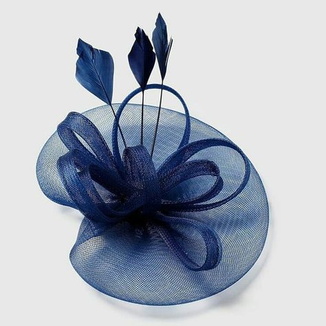 Fascinator Hats Outfit, Fascinator Hats Diy, Fascinator Hats Wedding, Sewing Hats, African Hats, Fascinator Hairstyles, Feather Fascinator, Handmade Flowers Fabric, Fascinator Headband