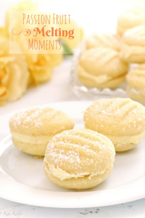 Passion Fruit Melting Moments Hawaiian Desserts, Passionfruit Recipes, Melting Moments, Fruit Cookies, Fruit Photography, Hawaiian Food, Biscuit Cookies, Healthy Delicious, Sweet Tarts