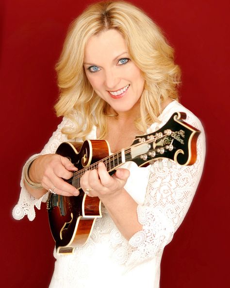 Rhonda Vincent, Bill Monroe, Passion Music, High Strung, Country Music News, Best Country Music, Bluegrass Music, Southern Gospel, Church Music