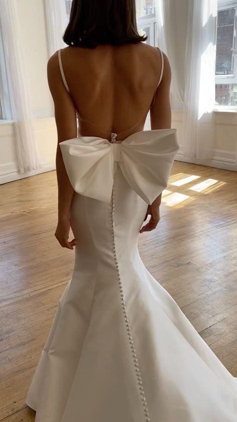 Wedding • Instagram Backless Bow Wedding Dress, Bow Detail Wedding Dress, Satin Bow Wedding Dress, Wedding Dresses With A Bow, Silk Wedding Dress With Bow, Wedding Dresses Bow On Back, Reception Dress With Bow, Wedding Dresses With Bow On Back, Wedding Dress Bow On Back