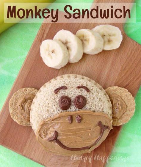 Kids will go bananas over these simple Monkey Sandwiches | Hungry Happenings Fun Kid Lunch, Kid Sandwiches, Food Art For Kids, Decorações Com Comidas, Kids Treat, Go Bananas, Lunch Idea, Fun Lunch, Cute Snacks