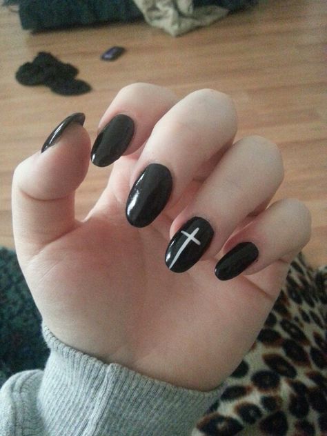 My nails! :) #Cross #Black #White #Stiletto Cross Nails Short, Nail Designs Cross, Cross Nails Design, Black Nails With Cross, Nails With Cross Design, Black Cross Nails, Nail Cross Design, Nail Art Cross, Faith Nails